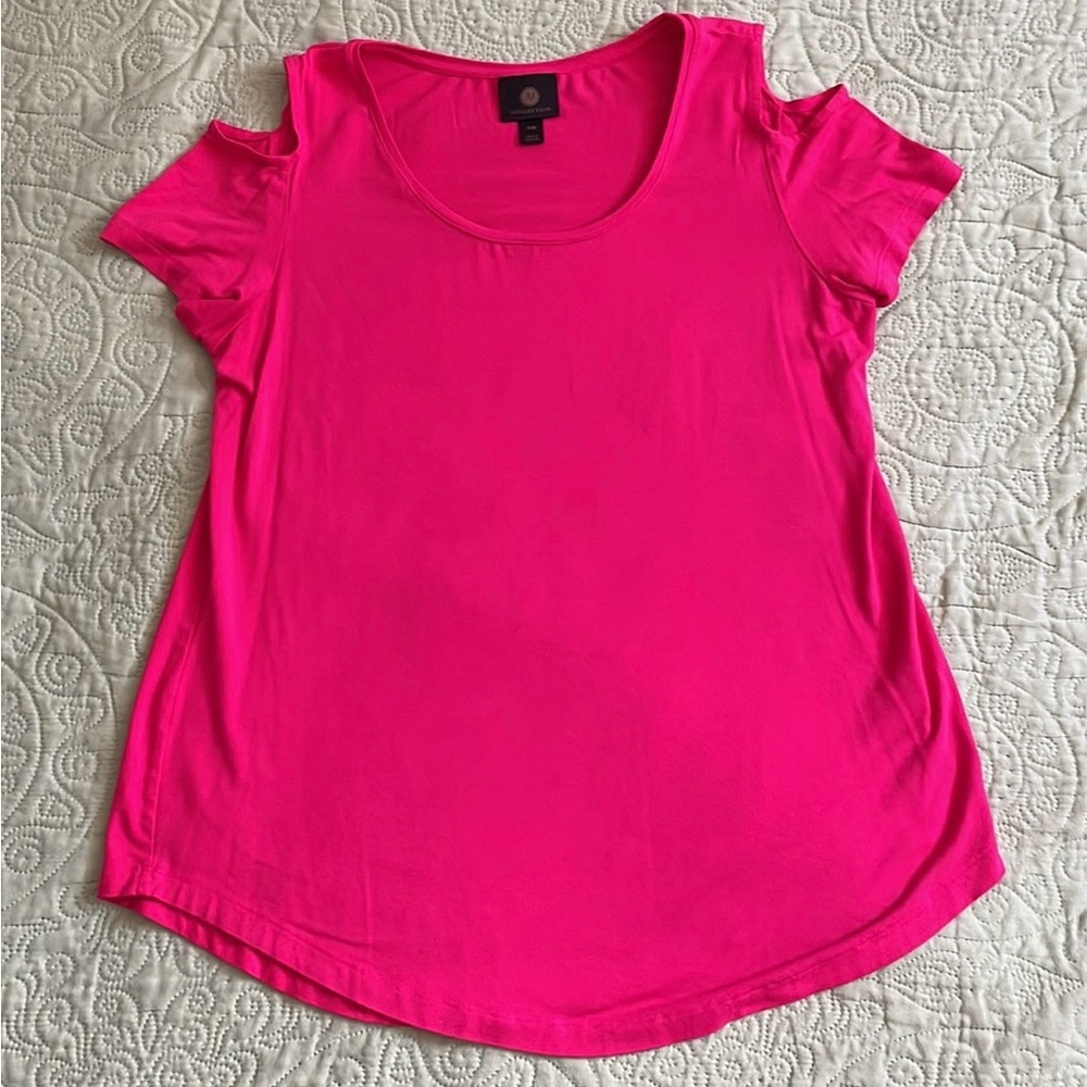 Cold shoulder style